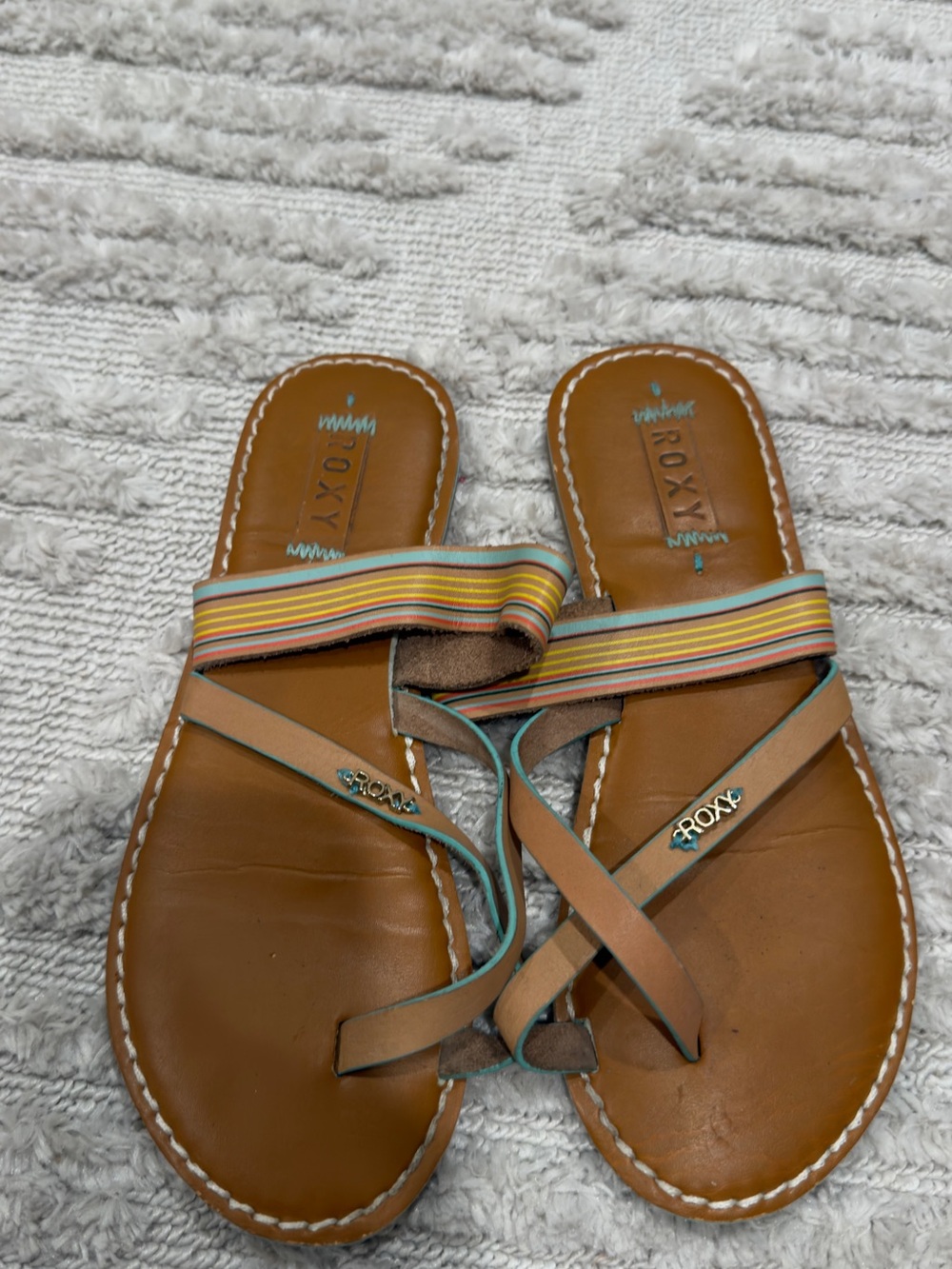 Roxy Tan Leather-Strap Slide Sandals with Multicolor Accent
